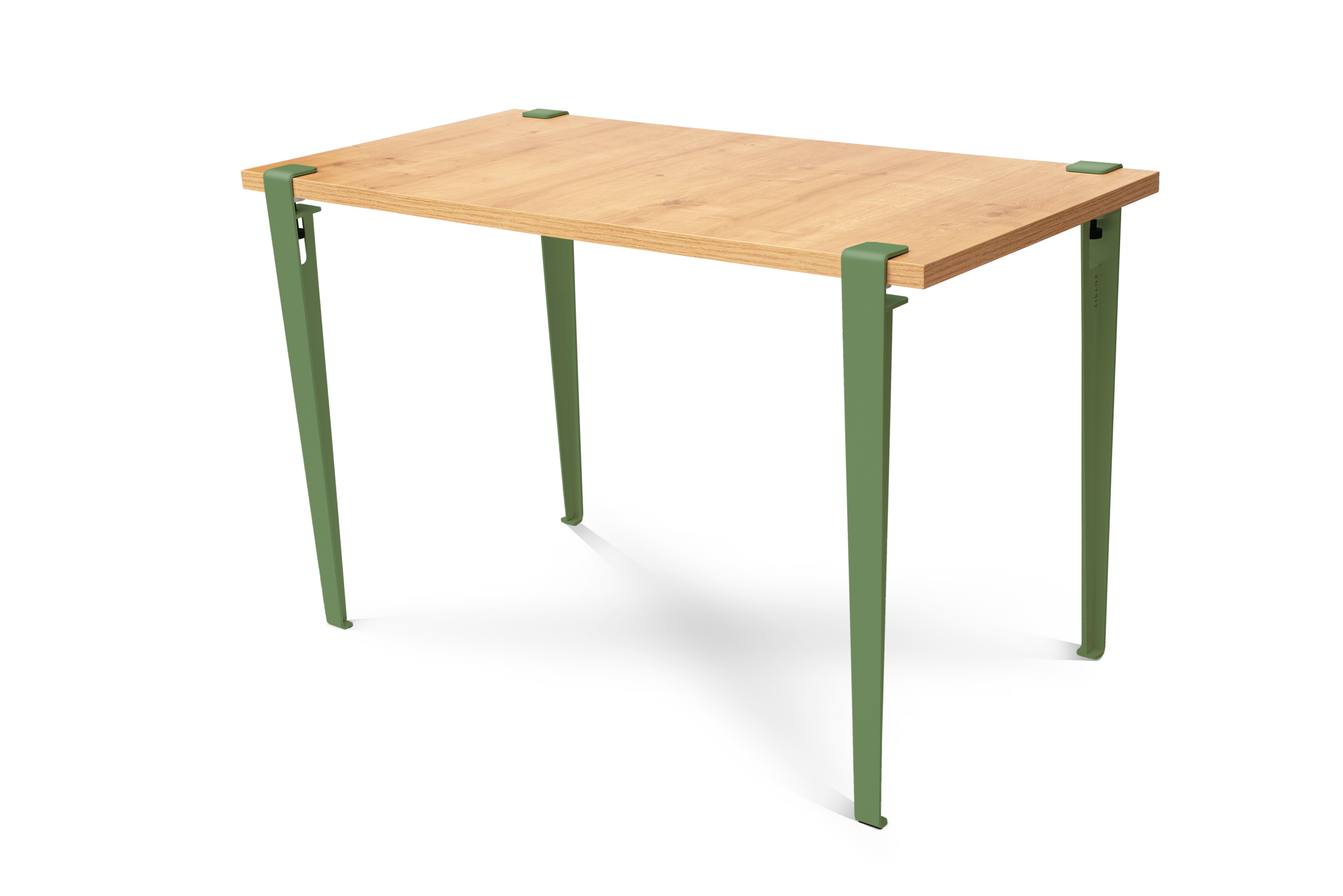 Tiptoe Desk