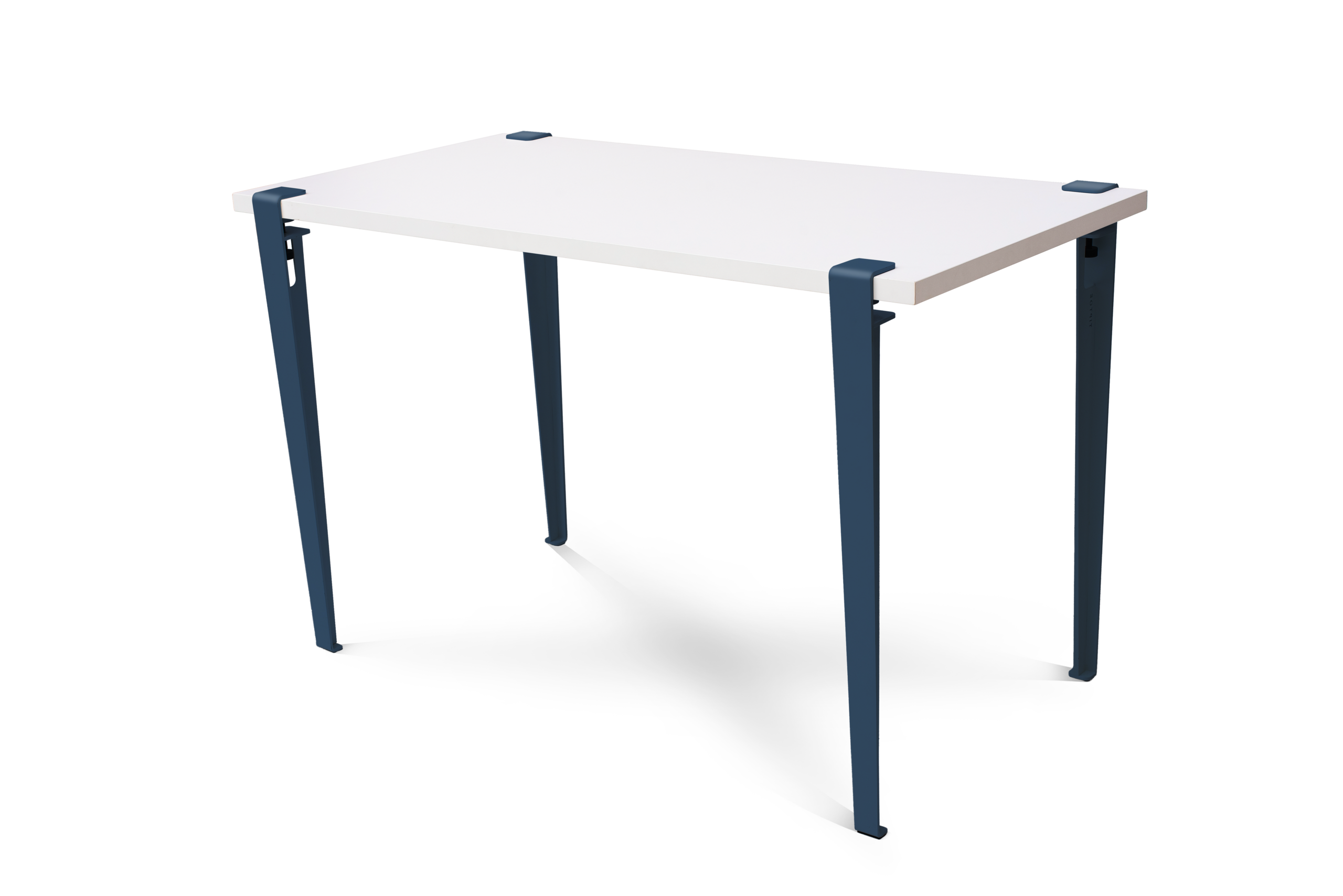 Tiptoe Desk