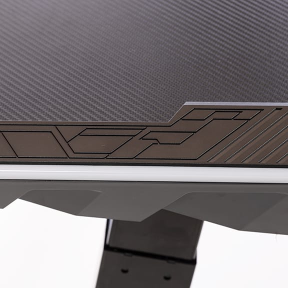 Gaming desk