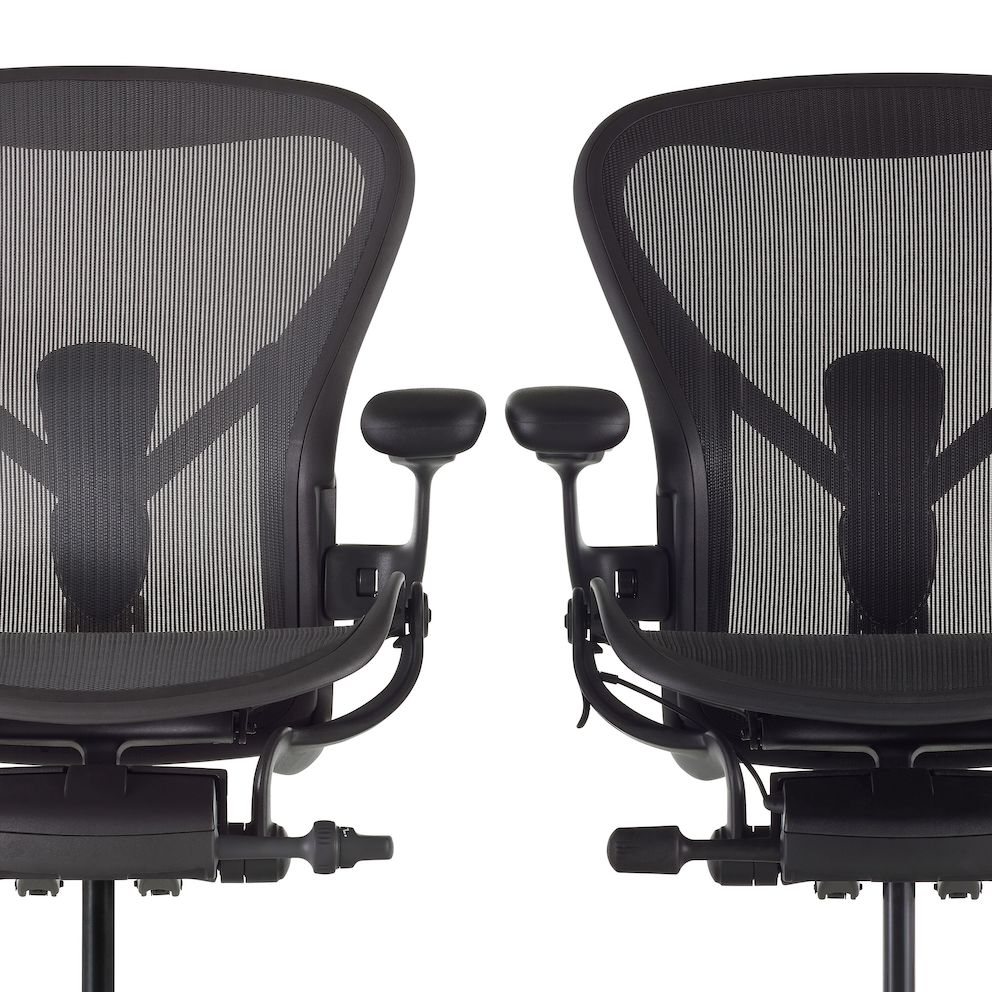 New Aeron – Onyx