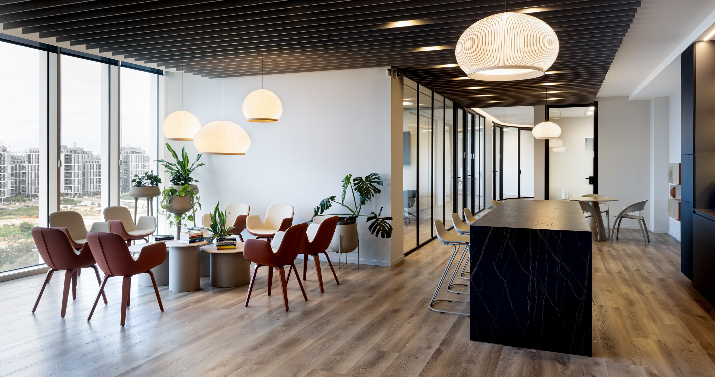 daisy wood base+drage table by B&T+pure loop stool by Infiniti+bee by Actiu+ikon table by Pedrali